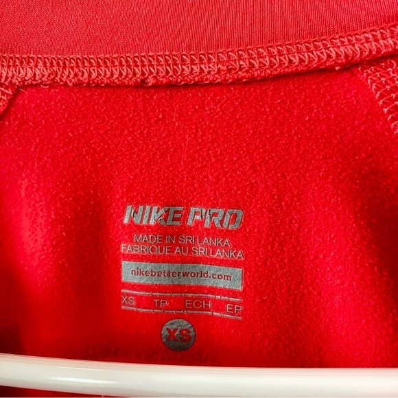 NIKE PRO Dri-Fit Athletic Coral Women's Jacket Size XS - Picture 3 of 7